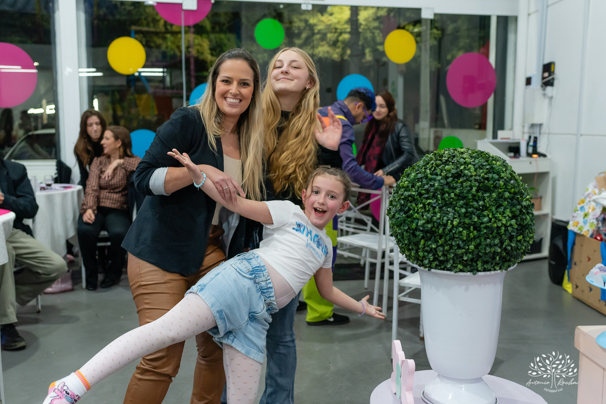 Elisa - aniversário - graciosidade - alegria - festa infantil - princesa - maquiagem - penteado - - playground - Roxito - brincadeiras - diversão - carinho - parabéns - família - confiança - fotografia infantil - Antonio Rocha Fotografias_loly Pop-Pelotas
