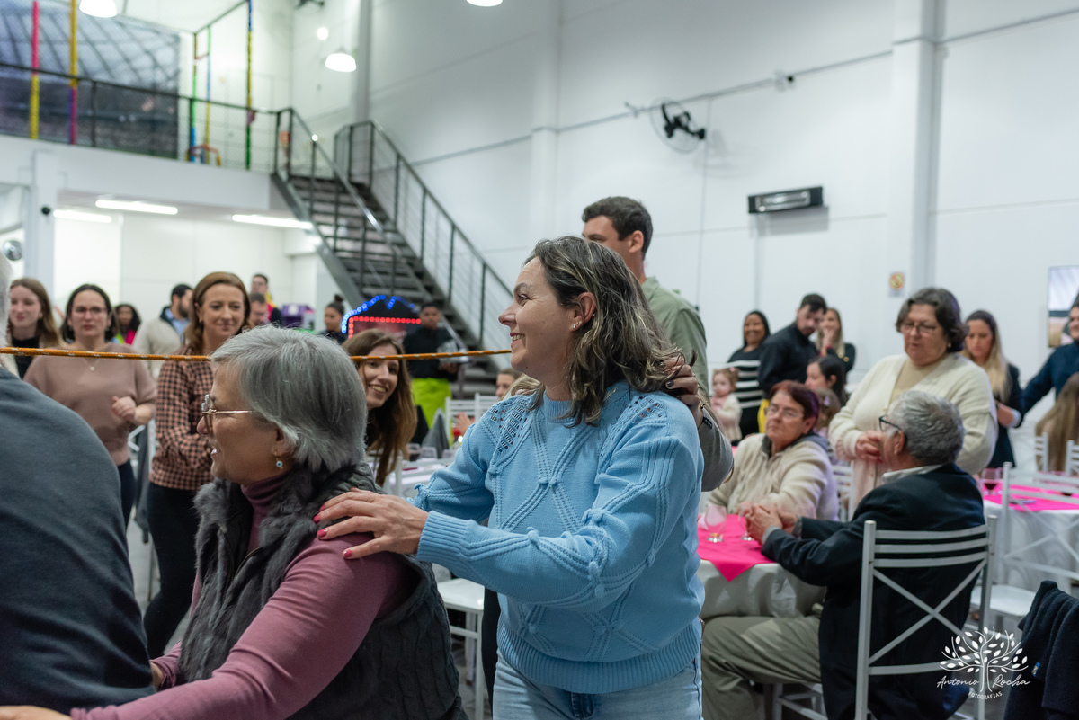 Elisa - aniversário - graciosidade - alegria - festa infantil - princesa - maquiagem - penteado - - playground - Roxito - brincadeiras - diversão - carinho - parabéns - família - confiança - fotografia infantil - Antonio Rocha Fotografias_loly Pop-Pelotas