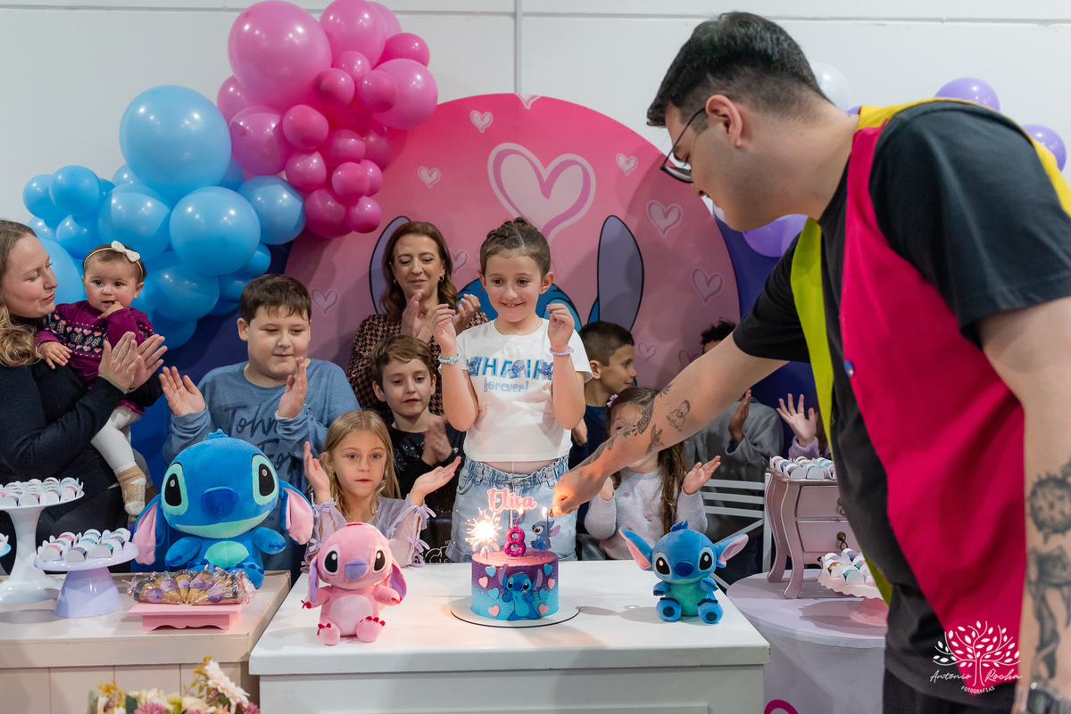Elisa - aniversário - graciosidade - alegria - festa infantil - princesa - maquiagem - penteado - - playground - Roxito - brincadeiras - diversão - carinho - parabéns - família - confiança - fotografia infantil - Antonio Rocha Fotografias_loly Pop-Pelotas