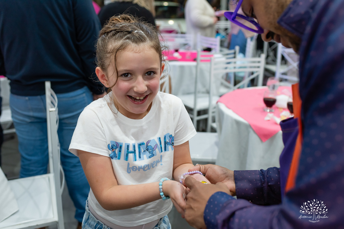Elisa - aniversário - graciosidade - alegria - festa infantil - princesa - maquiagem - penteado - - playground - Roxito - brincadeiras - diversão - carinho - parabéns - família - confiança - fotografia infantil - Antonio Rocha Fotografias_loly Pop-Pelotas