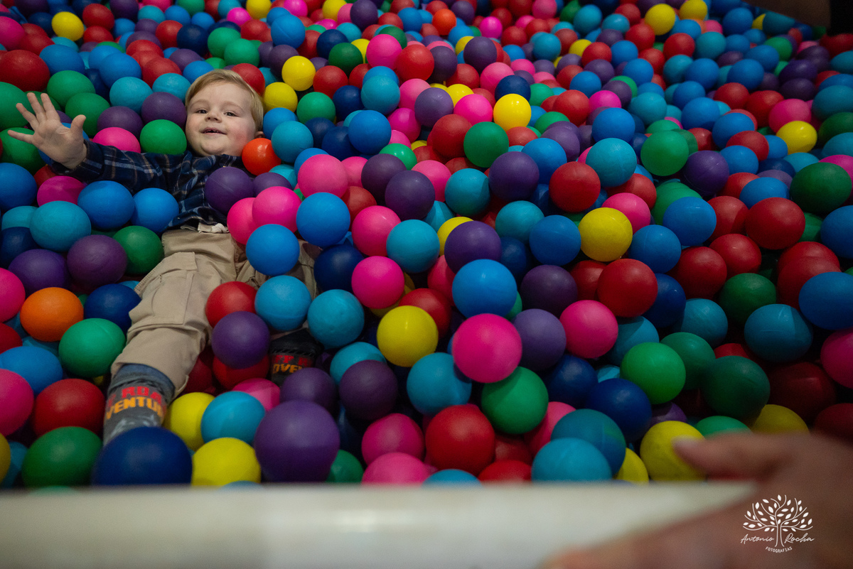 festa infantil - aniversário de 2 anos - baby Pedro - eventos - fotos espontâneas - brincadeiras infantis - diversão - registros autênticos - Antonio Rocha Fotografias - fotografia infantil - festa de aniversário - fotografia de família - Pelotas