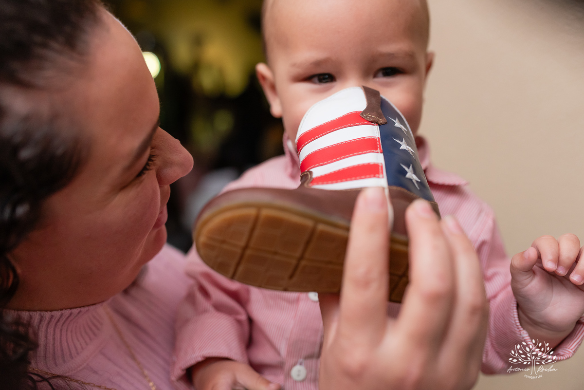 fotografia infantil - ensaio de gestante - aniversário de 1 ano - Velho Oeste - Morada do Sol - - ensaio ao ar livre – fotografia de festa - tio Antonio Rocha Fotografias – Pelotas - aniversário infantil - ensaio fotográfico - fotografia profissional