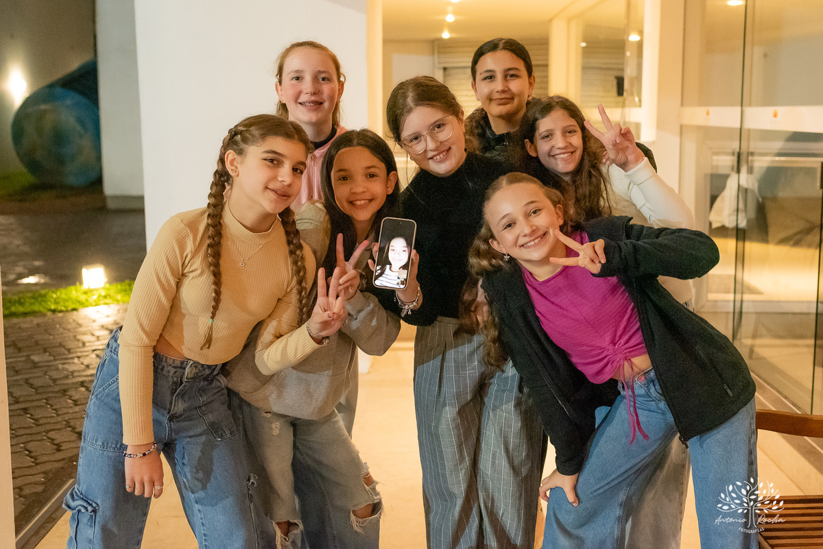 fotografia de aniversários - pré-adolescência - comemorações familiares - festa infantil - aniversário de 11 anos - fotografia profissional - registros únicos - fotografia de crianças - Antonio Rocha Fotografias – Pelotas – Festa Salão Condomínio