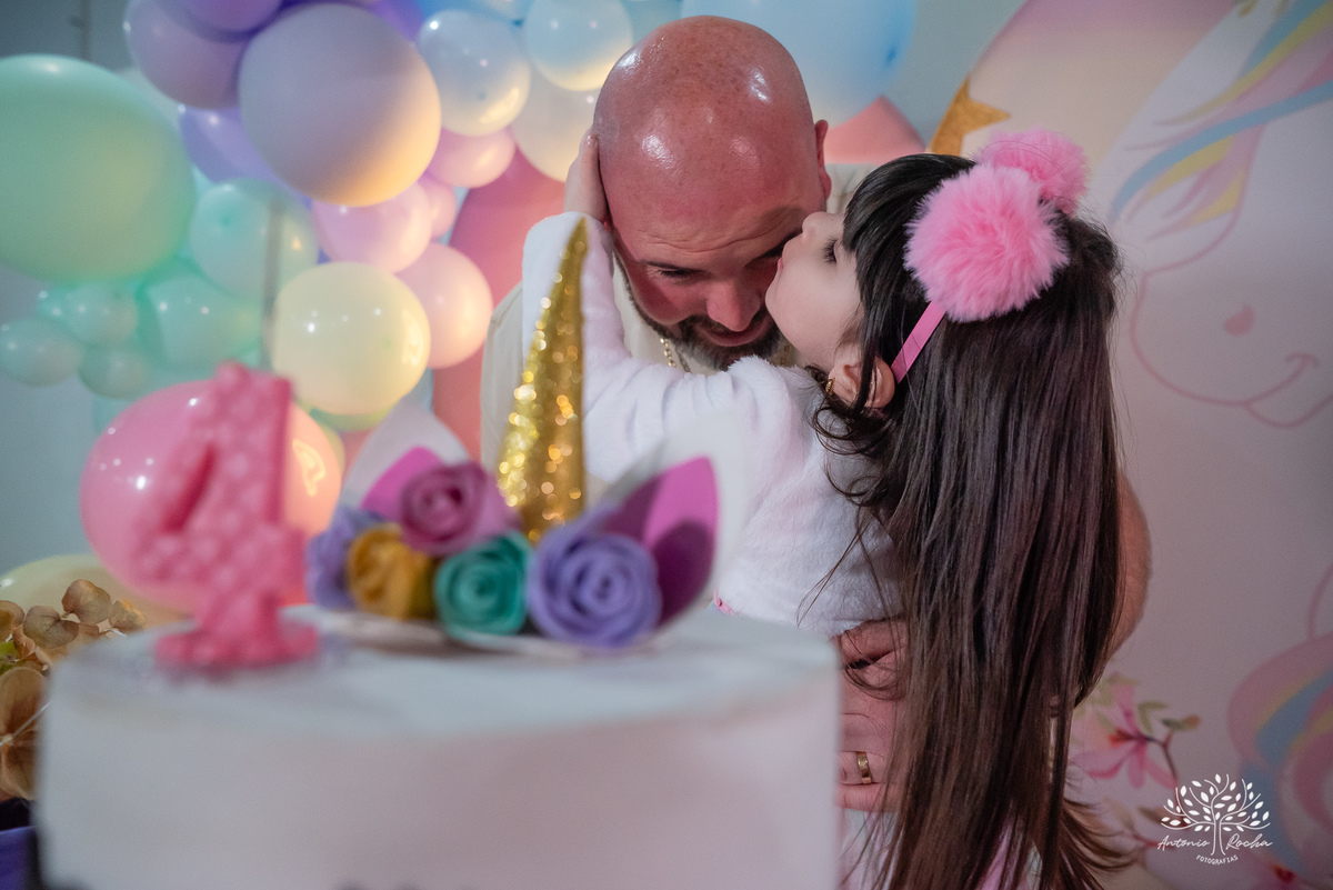 aniversário infantil - 4 anos - Maria Eduarda - Madu - festa temática - unicórnio - fotografia infantil - espontaneidade - alegria - infância feliz - fotógrafo profissional - Amâncio Jorge - brinquedos - algodão doce – Antonio Rocha Fotografias - Pelotas