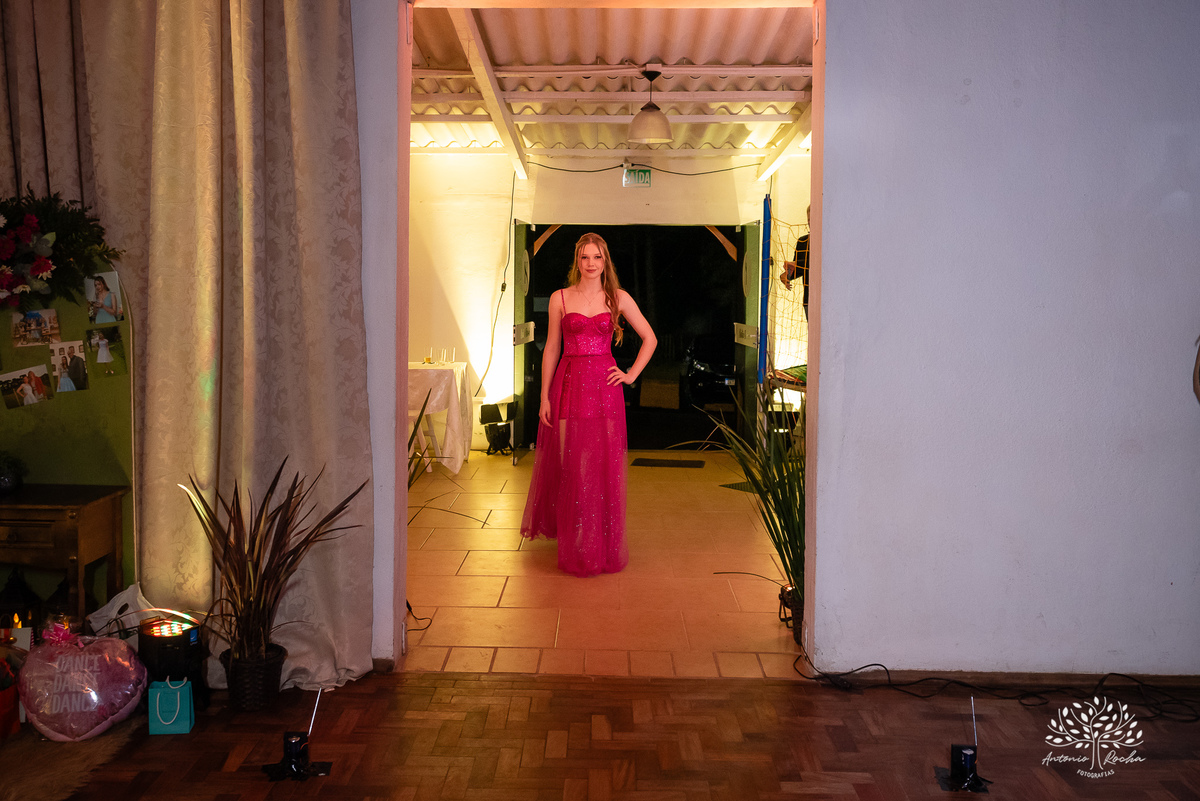 comemoração - aniversário de 18 anos - Luisa - - fotos externas - dança com pai - momento especial - amigos e familiares - Antonio Rocha Fotografias - fotografia de evento - ensaio fotográfico - magia 15 anos - registro fotográfico – Pelotas - Corrientes