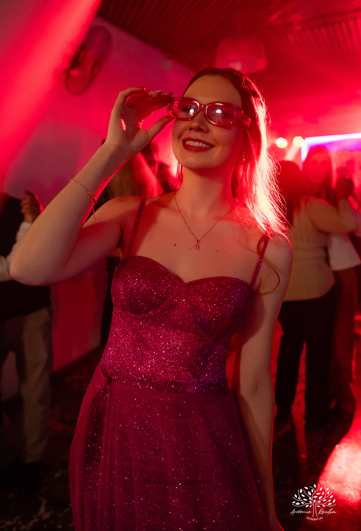 comemoração - aniversário de 18 anos - Luisa - - fotos externas - dança com pai - momento especial - amigos e familiares - Antonio Rocha Fotografias - fotografia de evento - ensaio fotográfico - magia 15 anos - registro fotográfico – Pelotas - Corrientes