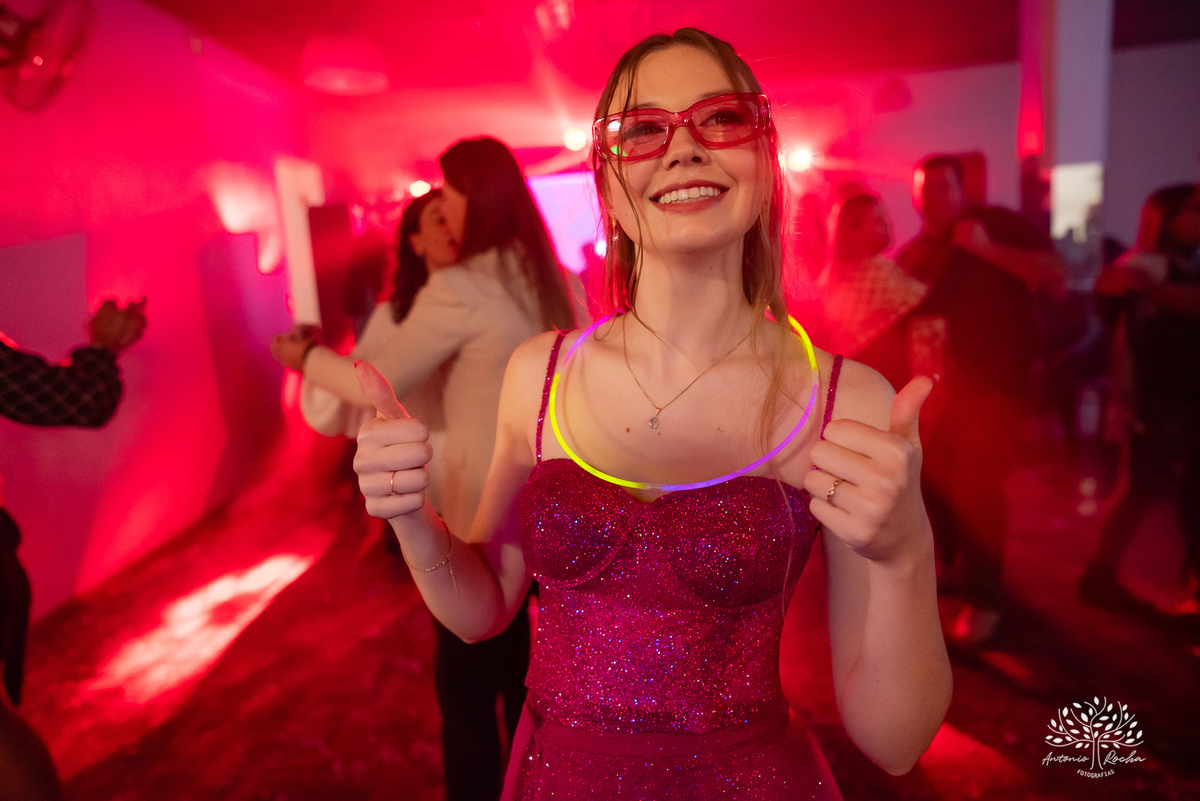 comemoração - aniversário de 18 anos - Luisa - - fotos externas - dança com pai - momento especial - amigos e familiares - Antonio Rocha Fotografias - fotografia de evento - ensaio fotográfico - magia 15 anos - registro fotográfico – Pelotas - Corrientes