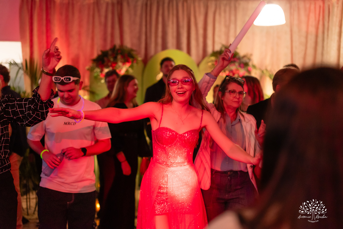 comemoração - aniversário de 18 anos - Luisa - - fotos externas - dança com pai - momento especial - amigos e familiares - Antonio Rocha Fotografias - fotografia de evento - ensaio fotográfico - magia 15 anos - registro fotográfico – Pelotas - Corrientes