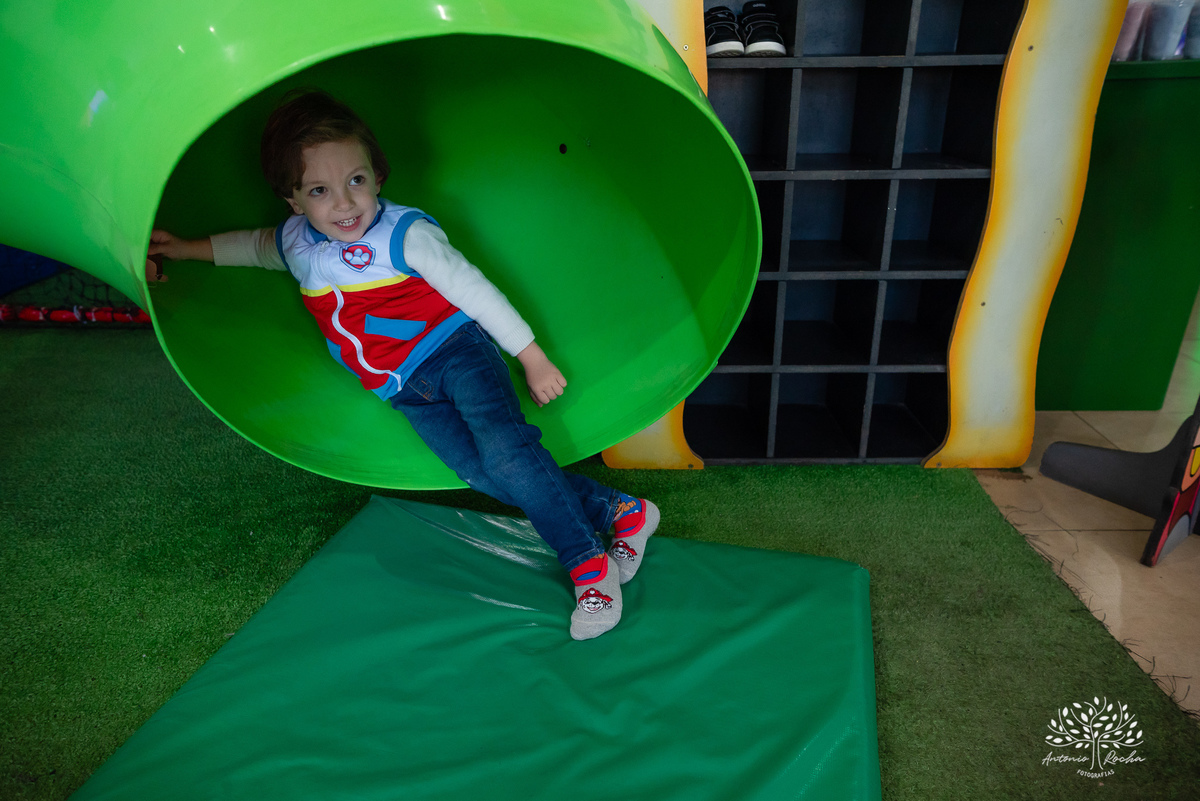 fotografia - aniversário infantil - Luiz Gabriel - 4 anos - festa infantil - Patrulha Canina - fotos espontâneas - fotógrafo profissional - Antonio Rocha Fotografias  - família - momentos especiais - fotografia premiada - fotos de aniversário - Pelotas