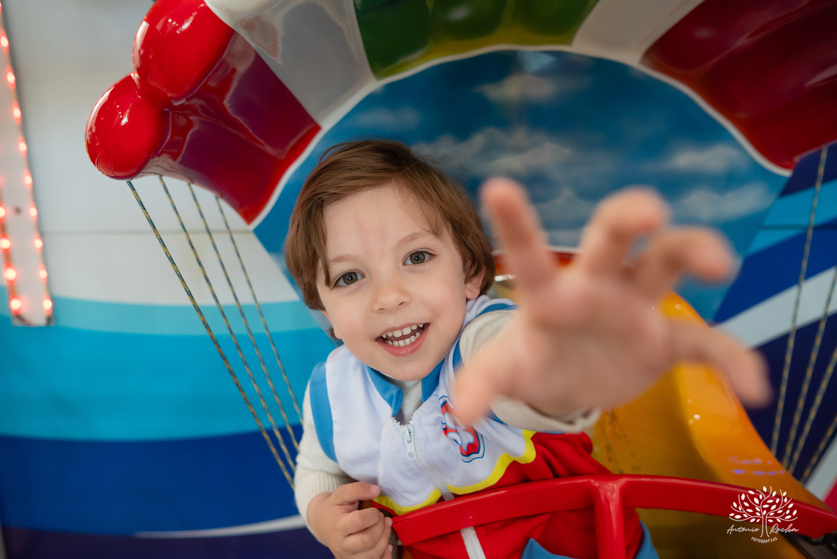 fotografia - aniversário infantil - Luiz Gabriel - 4 anos - festa infantil - Patrulha Canina - fotos espontâneas - fotógrafo profissional - Antonio Rocha Fotografias  - família - momentos especiais - fotografia premiada - fotos de aniversário - Pelotas