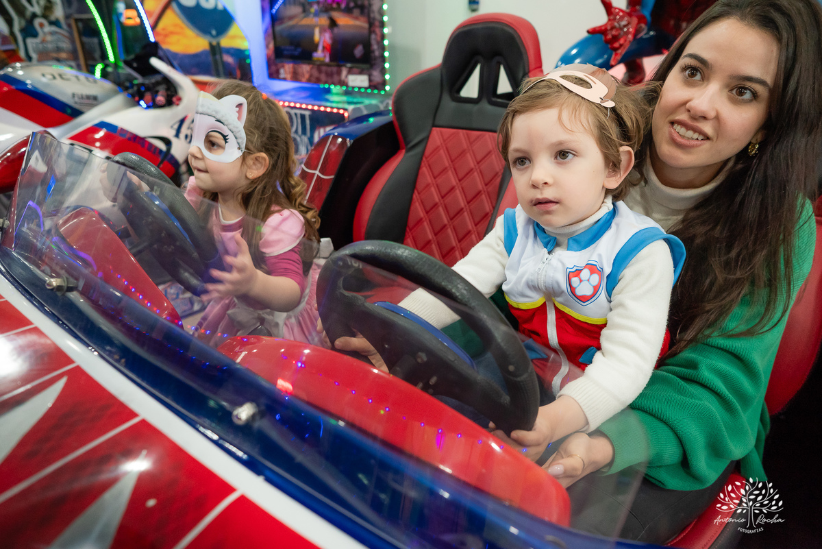 fotografia - aniversário infantil - Luiz Gabriel - 4 anos - festa infantil - Patrulha Canina - fotos espontâneas - fotógrafo profissional - Antonio Rocha Fotografias  - família - momentos especiais - fotografia premiada - fotos de aniversário - Pelotas