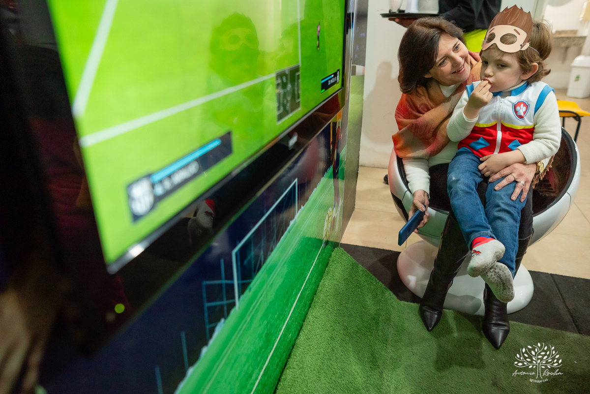 fotografia - aniversário infantil - Luiz Gabriel - 4 anos - festa infantil - Patrulha Canina - fotos espontâneas - fotógrafo profissional - Antonio Rocha Fotografias  - família - momentos especiais - fotografia premiada - fotos de aniversário - Pelotas