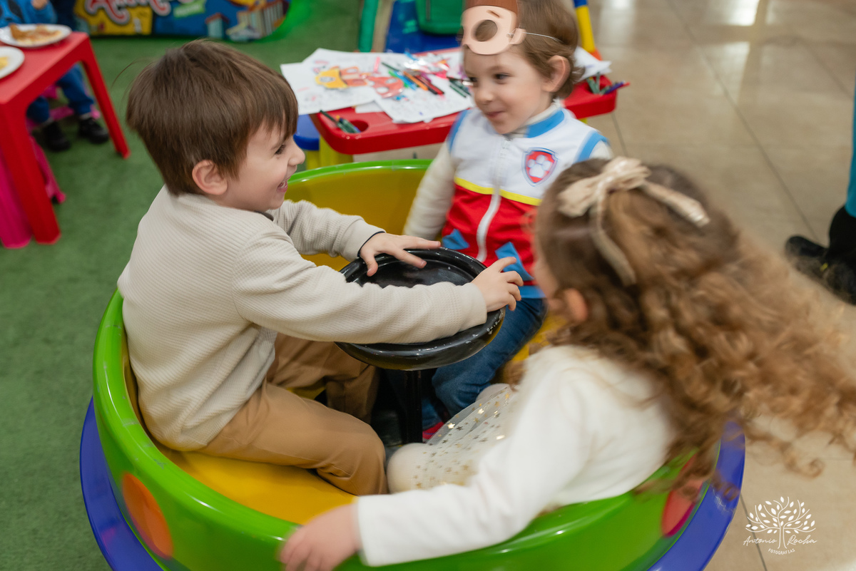fotografia - aniversário infantil - Luiz Gabriel - 4 anos - festa infantil - Patrulha Canina - fotos espontâneas - fotógrafo profissional - Antonio Rocha Fotografias  - família - momentos especiais - fotografia premiada - fotos de aniversário - Pelotas