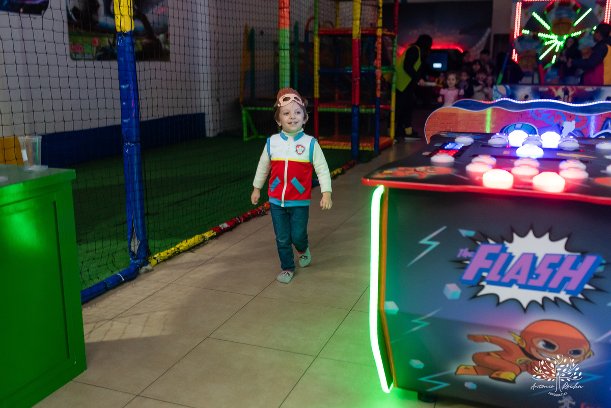 fotografia - aniversário infantil - Luiz Gabriel - 4 anos - festa infantil - Patrulha Canina - fotos espontâneas - fotógrafo profissional - Antonio Rocha Fotografias  - família - momentos especiais - fotografia premiada - fotos de aniversário - Pelotas