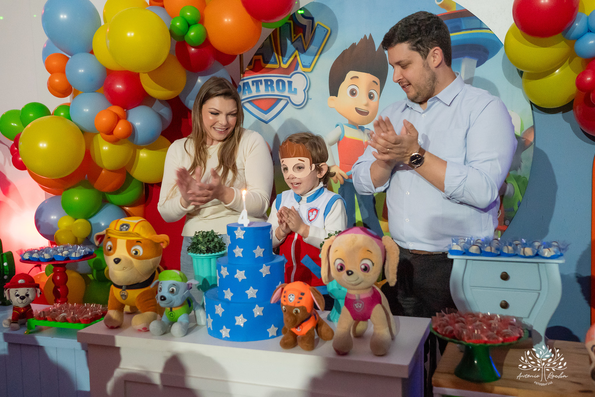 fotografia - aniversário infantil - Luiz Gabriel - 4 anos - festa infantil - Patrulha Canina - fotos espontâneas - fotógrafo profissional - Antonio Rocha Fotografias  - família - momentos especiais - fotografia premiada - fotos de aniversário - Pelotas