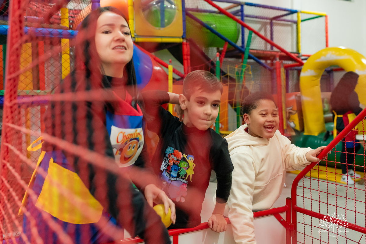 aniversário infantil - festa de 7 anos - tema Divertidamente - fotógrafo de aniversários - fotografia de eventos - celebração infantil - família e amigos - festa temática - fotógrafo de família – fotografia de crianças - Antonio Rocha Fotografias -Pelotas