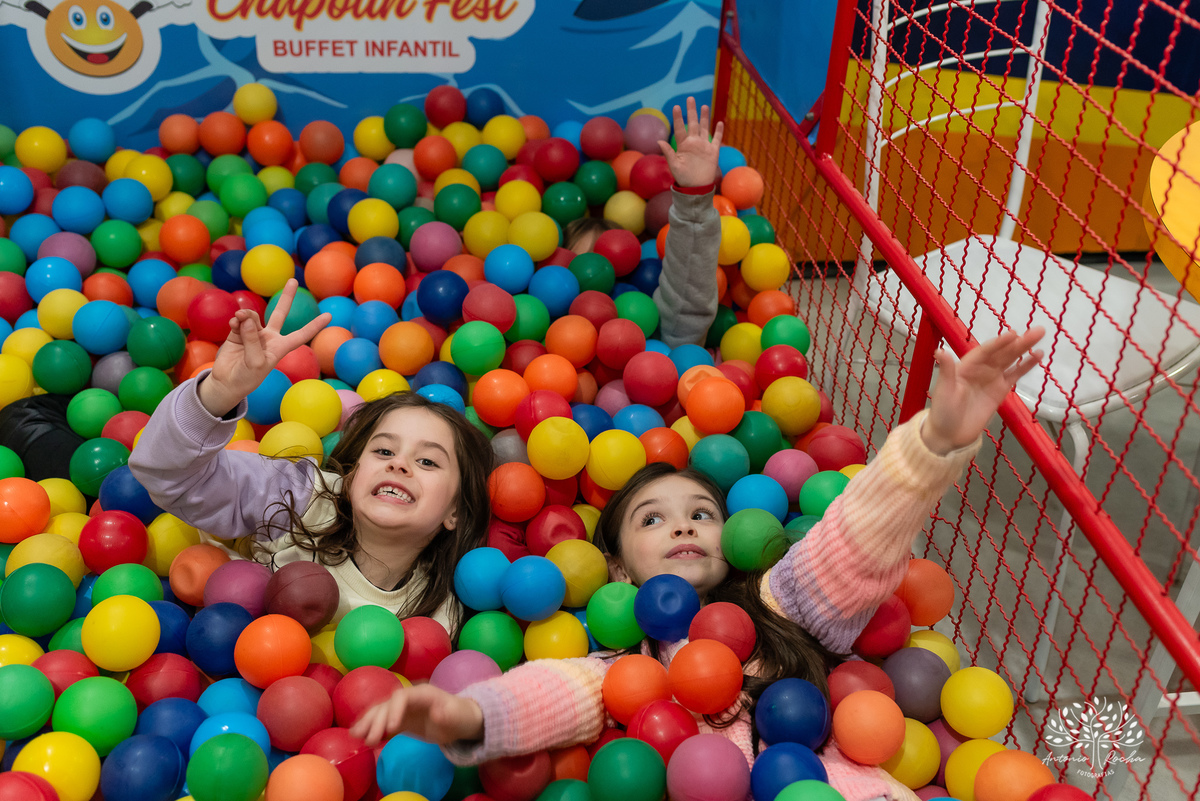 aniversário infantil - festa de 7 anos - tema Divertidamente - fotógrafo de aniversários - fotografia de eventos - celebração infantil - família e amigos - festa temática - fotógrafo de família – fotografia de crianças - Antonio Rocha Fotografias -Pelotas