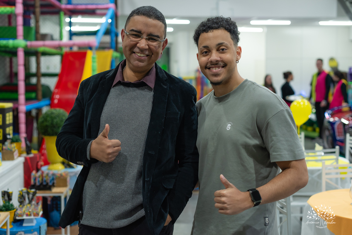 aniversário infantil - fotografia de aniversário - fotógrafo infantil - ensaio infantil - fotógrafo Antonio Rocha Fotografias - fotógrafo profissional - Gustavo - Michel e Taiana - fotografia de festas - fotógrafo de crianças e famílias–Loly Pop-Pelotas