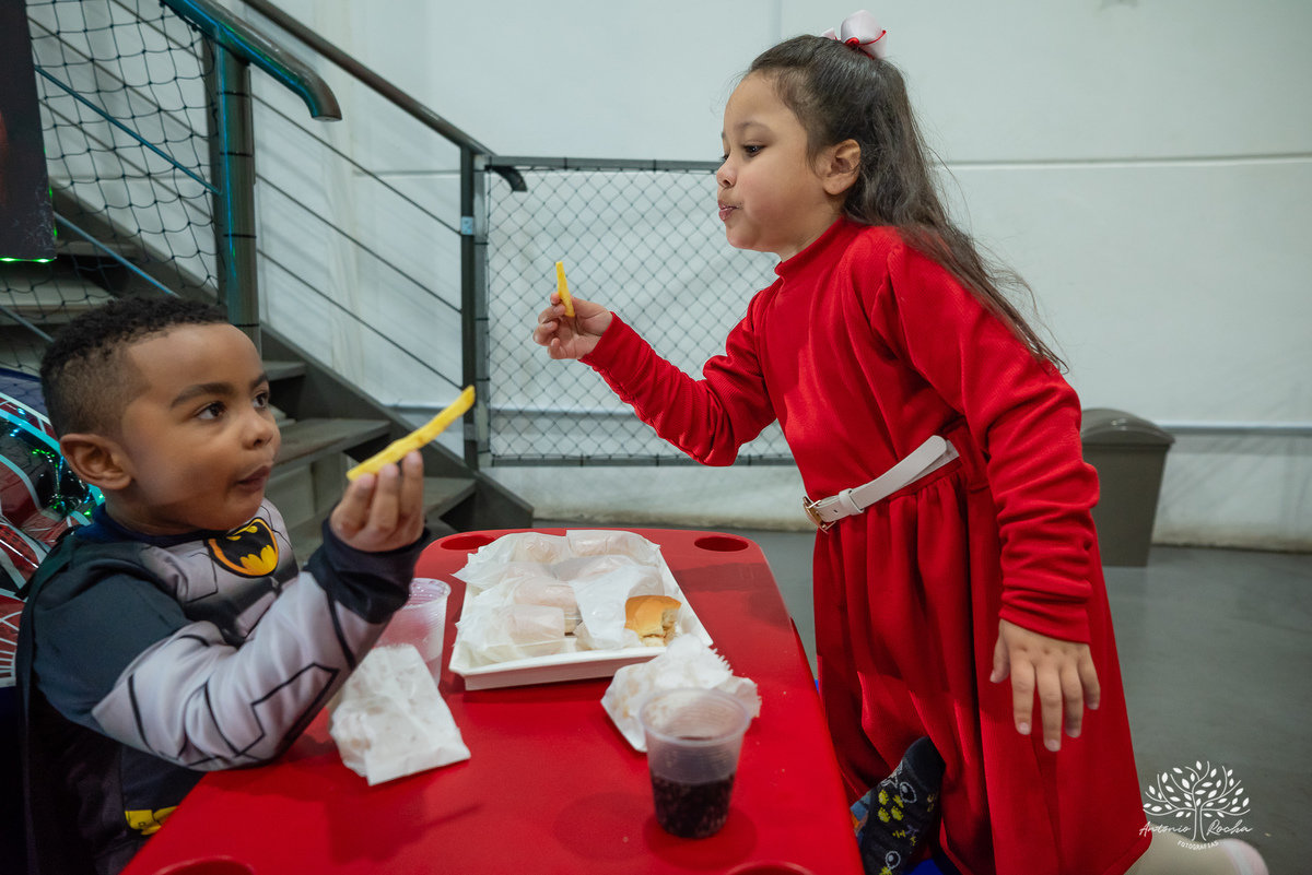 aniversário infantil - fotografia de aniversário - fotógrafo infantil - ensaio infantil - fotógrafo Antonio Rocha Fotografias - fotógrafo profissional - Gustavo - Michel e Taiana - fotografia de festas - fotógrafo de crianças e famílias–Loly Pop-Pelotas