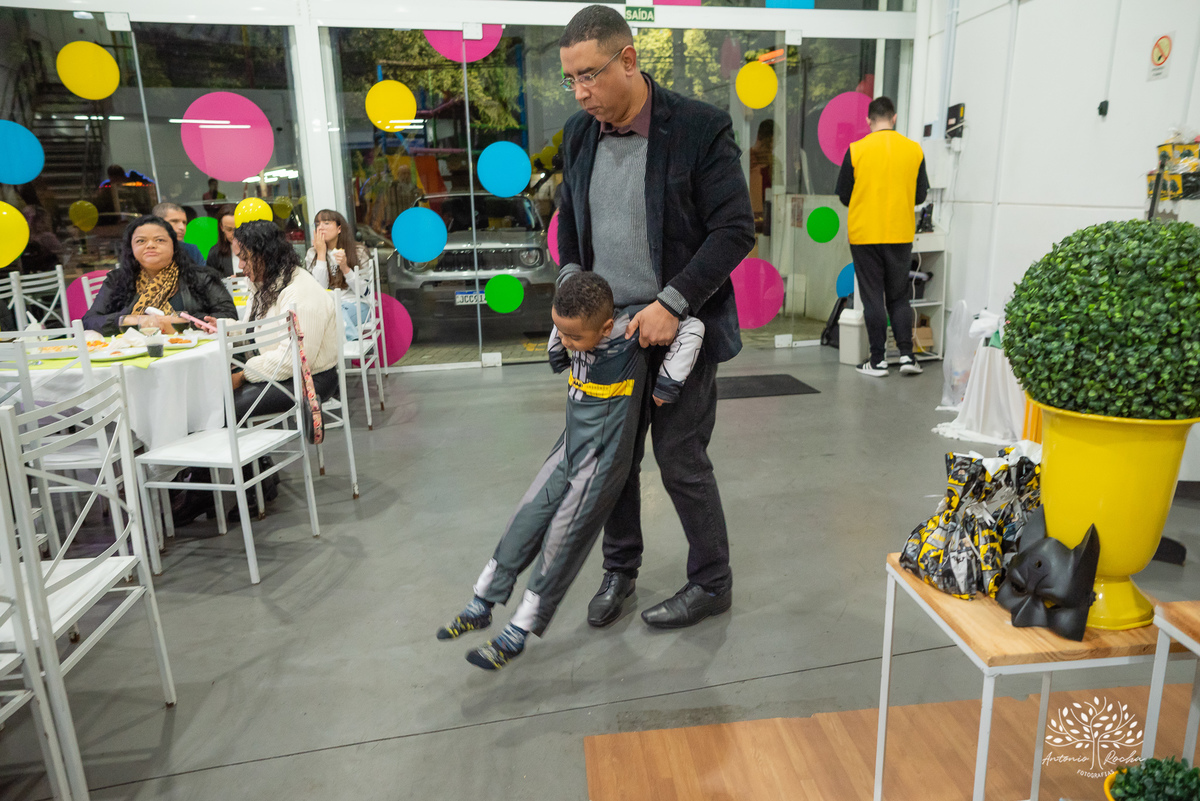 aniversário infantil - fotografia de aniversário - fotógrafo infantil - ensaio infantil - fotógrafo Antonio Rocha Fotografias - fotógrafo profissional - Gustavo - Michel e Taiana - fotografia de festas - fotógrafo de crianças e famílias–Loly Pop-Pelotas