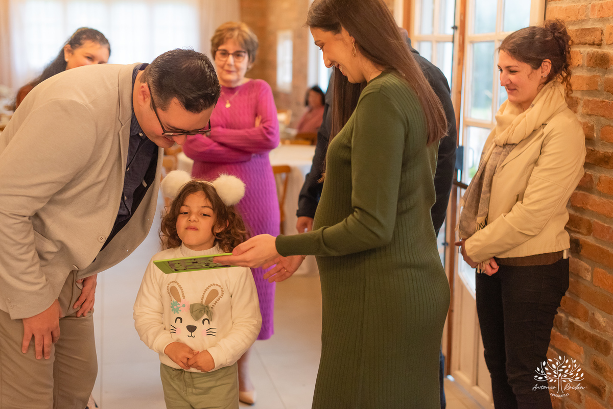 Chá de Bebê - Conrado - fotografia de eventos - café colonial - bingo surpresa - fotografia de família - espera de uma nova vida - fotógrafo profissional - fotografia de chá de bebê - fotógrafo de família – Pelotas – Antonio Rocha Fotografias