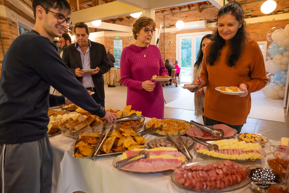 Chá de Bebê - Conrado - fotografia de eventos - café colonial - bingo surpresa - fotografia de família - espera de uma nova vida - fotógrafo profissional - fotografia de chá de bebê - fotógrafo de família – Pelotas – Antonio Rocha Fotografias