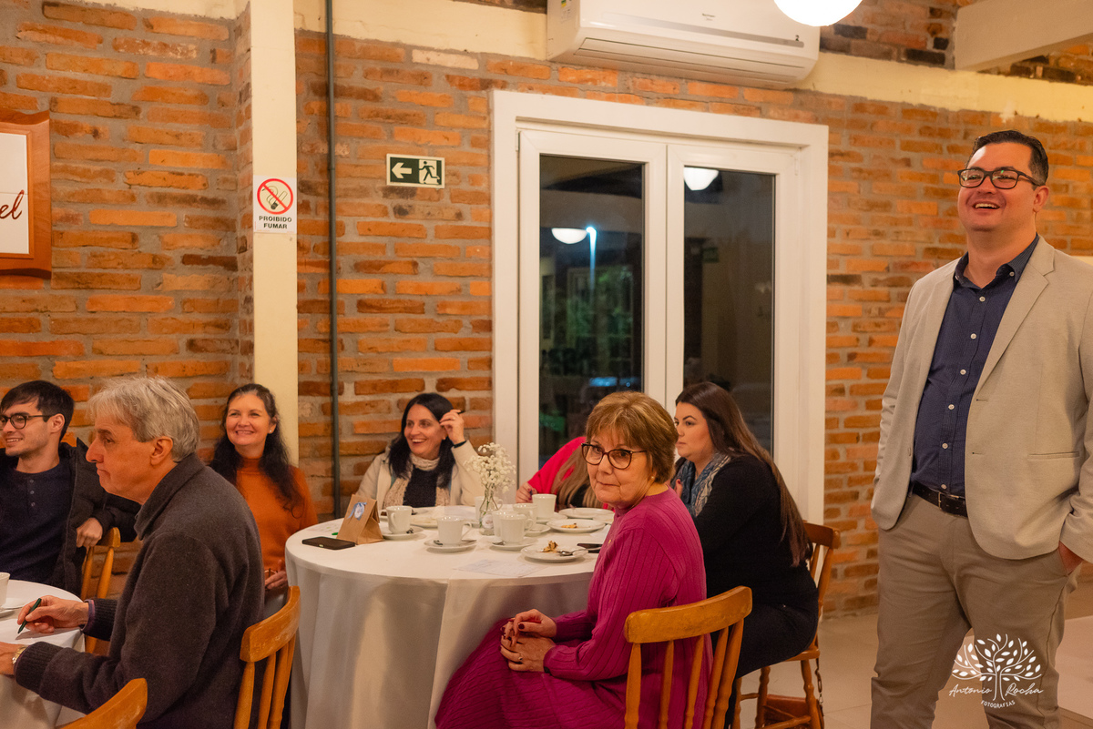 Chá de Bebê - Conrado - fotografia de eventos - café colonial - bingo surpresa - fotografia de família - espera de uma nova vida - fotógrafo profissional - fotografia de chá de bebê - fotógrafo de família – Pelotas – Antonio Rocha Fotografias