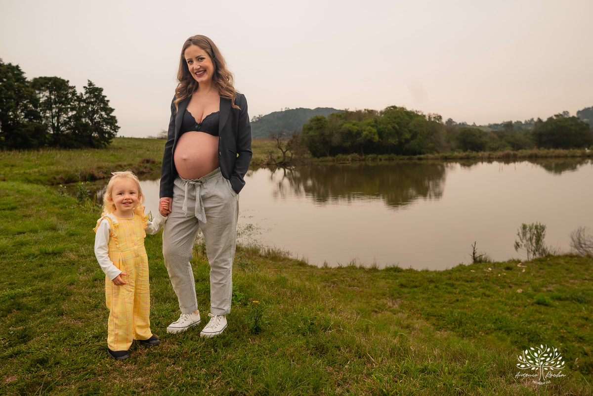 ensaio gestação - fotografia gestante - espera do bebê - chegada do Raul - família Thaiana e Maiquinho - irmão mais novo- fotografia de família - ensaio fotográfico gestante - expectativa pelo bebê - fotografia profissional - fotógrafo de família –Pelotas