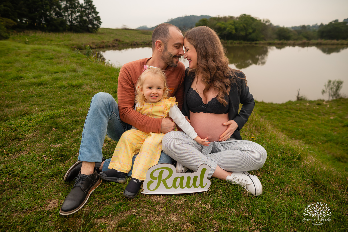 ensaio gestação - fotografia gestante - espera do bebê - chegada do Raul - família Thaiana e Maiquinho - irmão mais novo- fotografia de família - ensaio fotográfico gestante - expectativa pelo bebê - fotografia profissional - fotógrafo de família –Pelotas