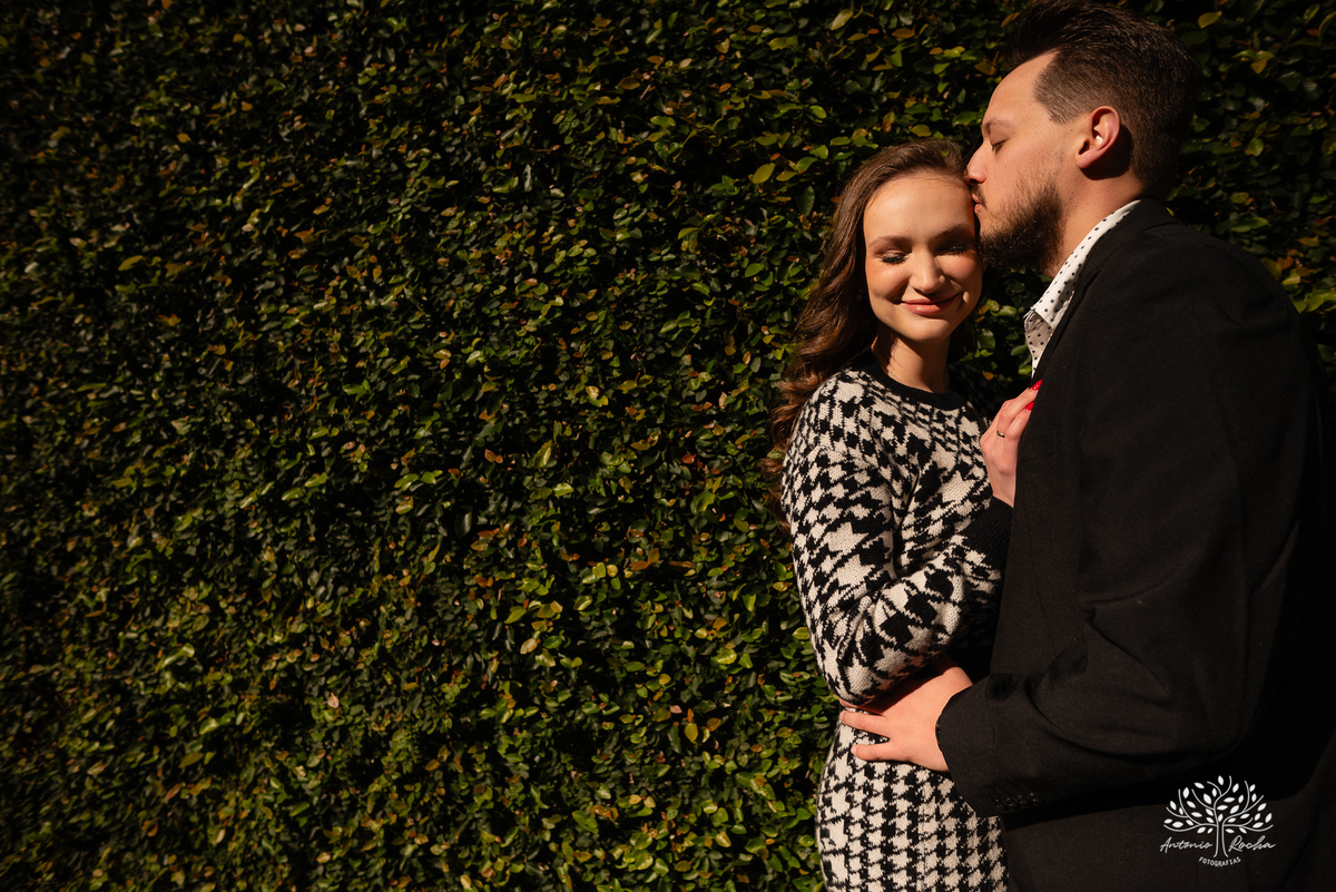 ensaio pré-wedding - Michelli e Pedro - fotografia de casal - amor e conexão - ensaio fotográfico ao entardecer - fotografia de casamento - sintonia do casal - fotógrafos de casamento - ensaio romântico - Pelotas – Antonio Rocha Fotografias
