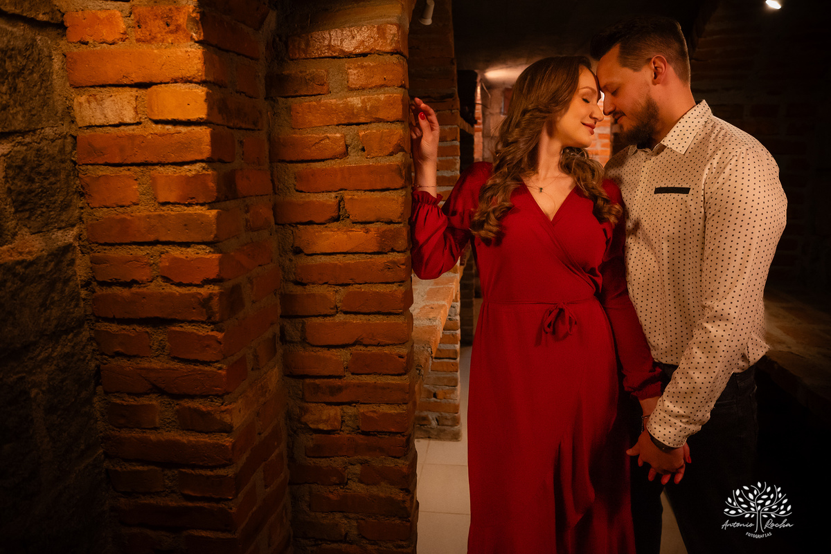ensaio pré-wedding - Michelli e Pedro - fotografia de casal - amor e conexão - ensaio fotográfico ao entardecer - fotografia de casamento - sintonia do casal - fotógrafos de casamento - ensaio romântico - Pelotas – Antonio Rocha Fotografias