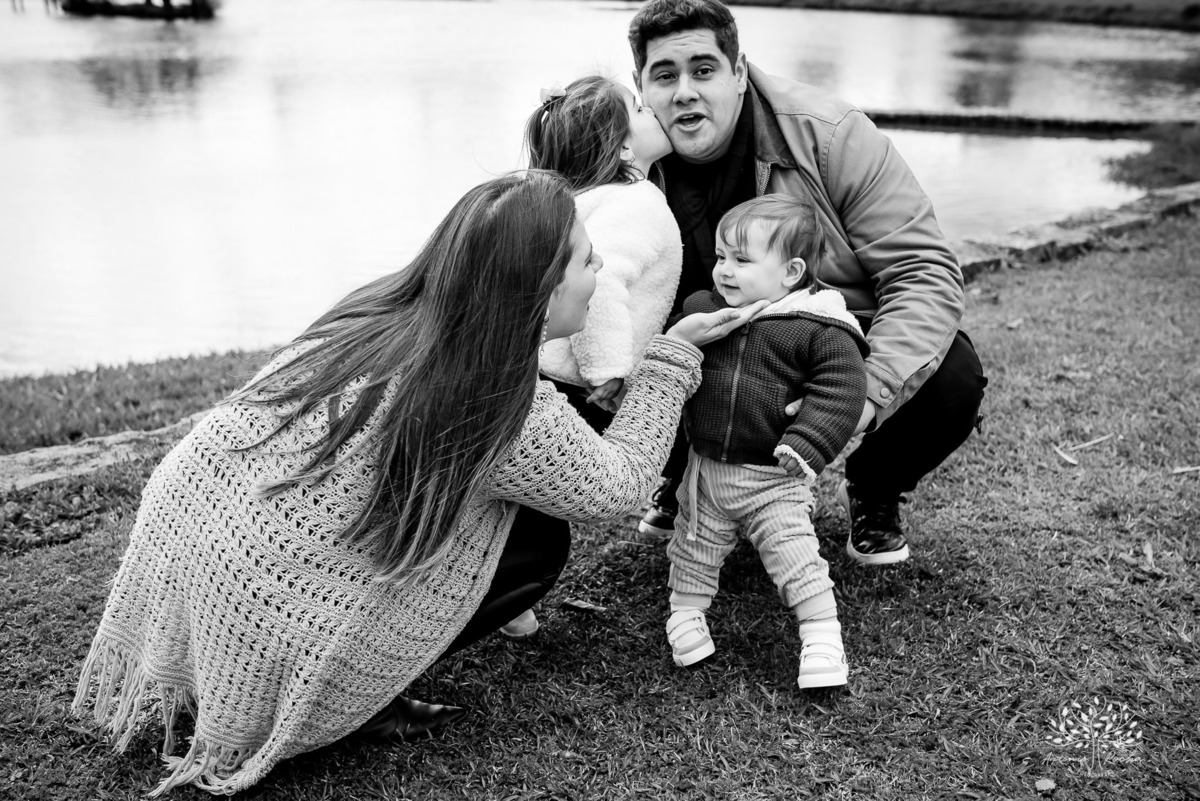 fotografia infantil -ensaio de família - aniversário de um ano - fotos ao ar livre - ensaio de gestante - fotografia de irmãos - registros de infância - fotografia de bebê - Antonio Rocha Fotografias- ensaio fotográfico - Pelotas