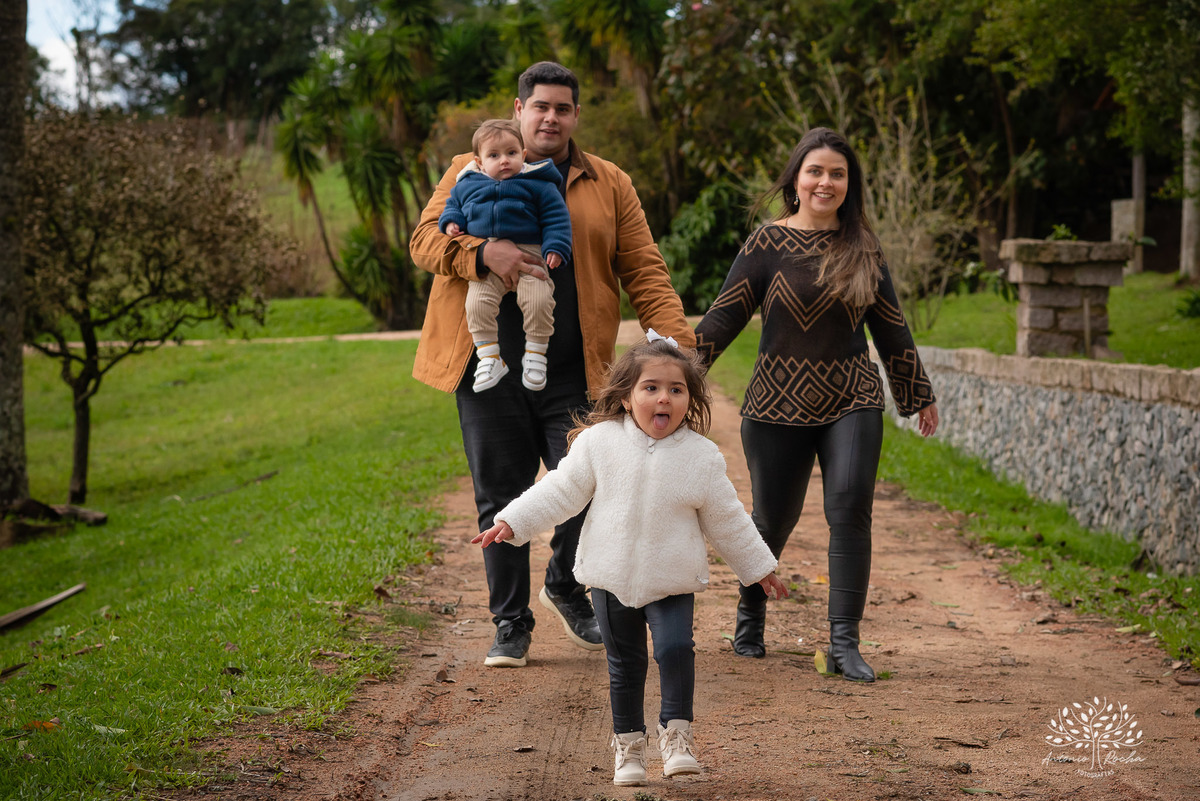 fotografia infantil -ensaio de família - aniversário de um ano - fotos ao ar livre - ensaio de gestante - fotografia de irmãos - registros de infância - fotografia de bebê - Antonio Rocha Fotografias- ensaio fotográfico - Pelotas