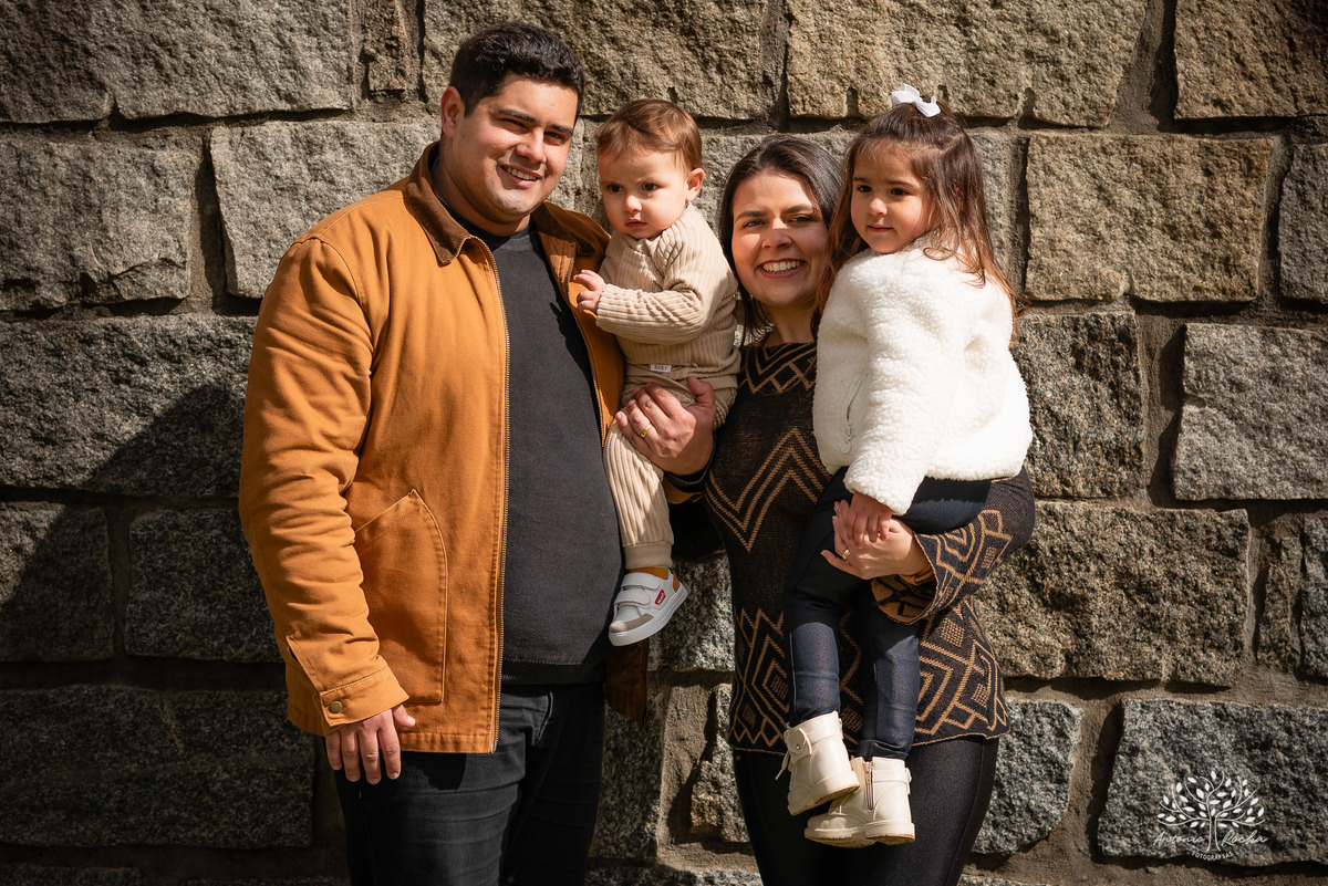 fotografia infantil -ensaio de família - aniversário de um ano - fotos ao ar livre - ensaio de gestante - fotografia de irmãos - registros de infância - fotografia de bebê - Antonio Rocha Fotografias- ensaio fotográfico - Pelotas