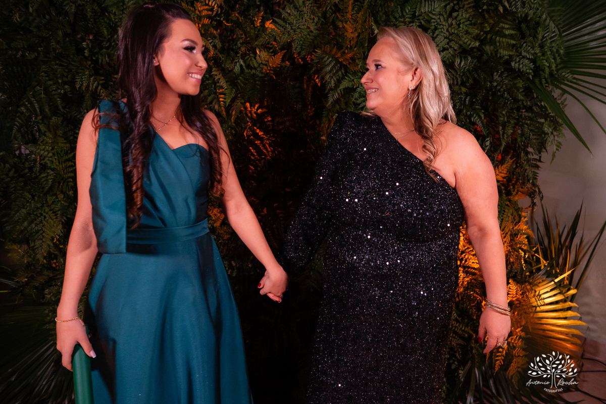 recepção de formatura - formatura em Psicologia - celebração de formatura - nova fase profissional - making of de formatura – formatura - Antonio Rocha Fotografias - registros fotográficos - lembranças de formatura - fotografia de eventos - Pelotas