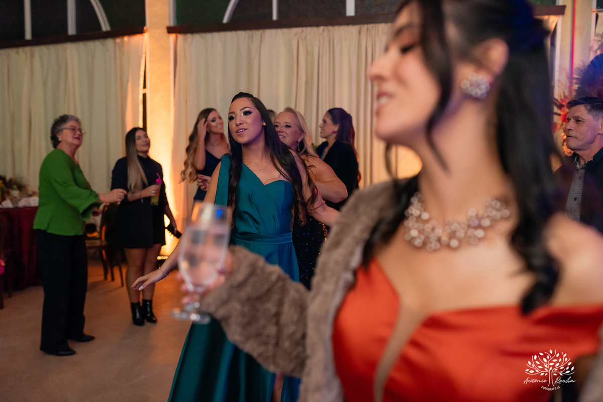 recepção de formatura - formatura em Psicologia - celebração de formatura - nova fase profissional - making of de formatura – formatura - Antonio Rocha Fotografias - registros fotográficos - lembranças de formatura - fotografia de eventos - Pelotas