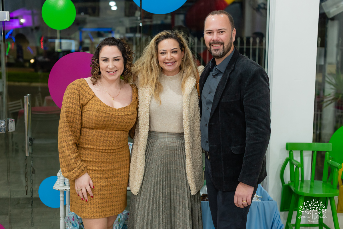 aniversário infantil - fotografia de aniversário - Maitê 6 anos - festa fundo do mar - fotógrafo infantil - decoração temática - festa de criança - fotografia profissional - Antonio Rocha Fotografias - irmãos e carinho - festa infantil - Pelotas