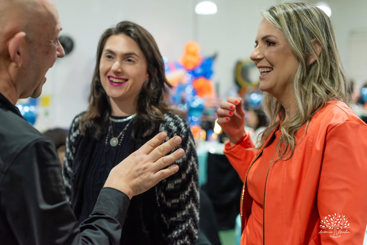 aniversário infantil - fotografia de aniversário - fotógrafo de eventos - fotógrafo infantil - fotografia espontânea - alegria de criança - festa temática - diversão de criança - fotógrafo Antonio Rocha Fotografias - confiança e carinho - Pelotas