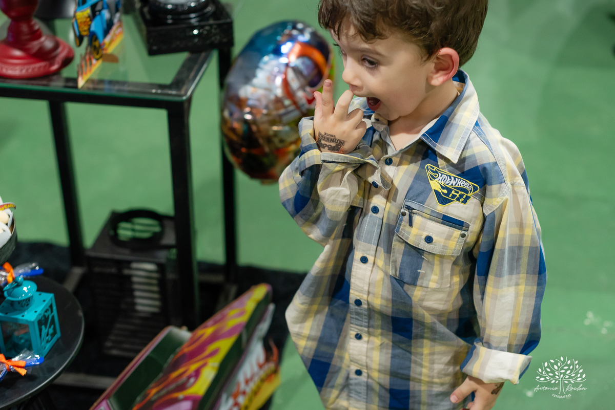 aniversário infantil - fotografia de aniversário - fotógrafo de eventos - fotógrafo infantil - fotografia espontânea - alegria de criança - festa temática - diversão de criança - fotógrafo Antonio Rocha Fotografias - confiança e carinho - Pelotas