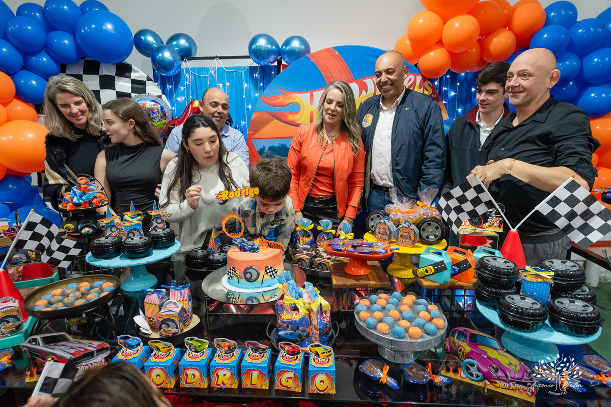 aniversário infantil - fotografia de aniversário - fotógrafo de eventos - fotógrafo infantil - fotografia espontânea - alegria de criança - festa temática - diversão de criança - fotógrafo Antonio Rocha Fotografias - confiança e carinho - Pelotas
