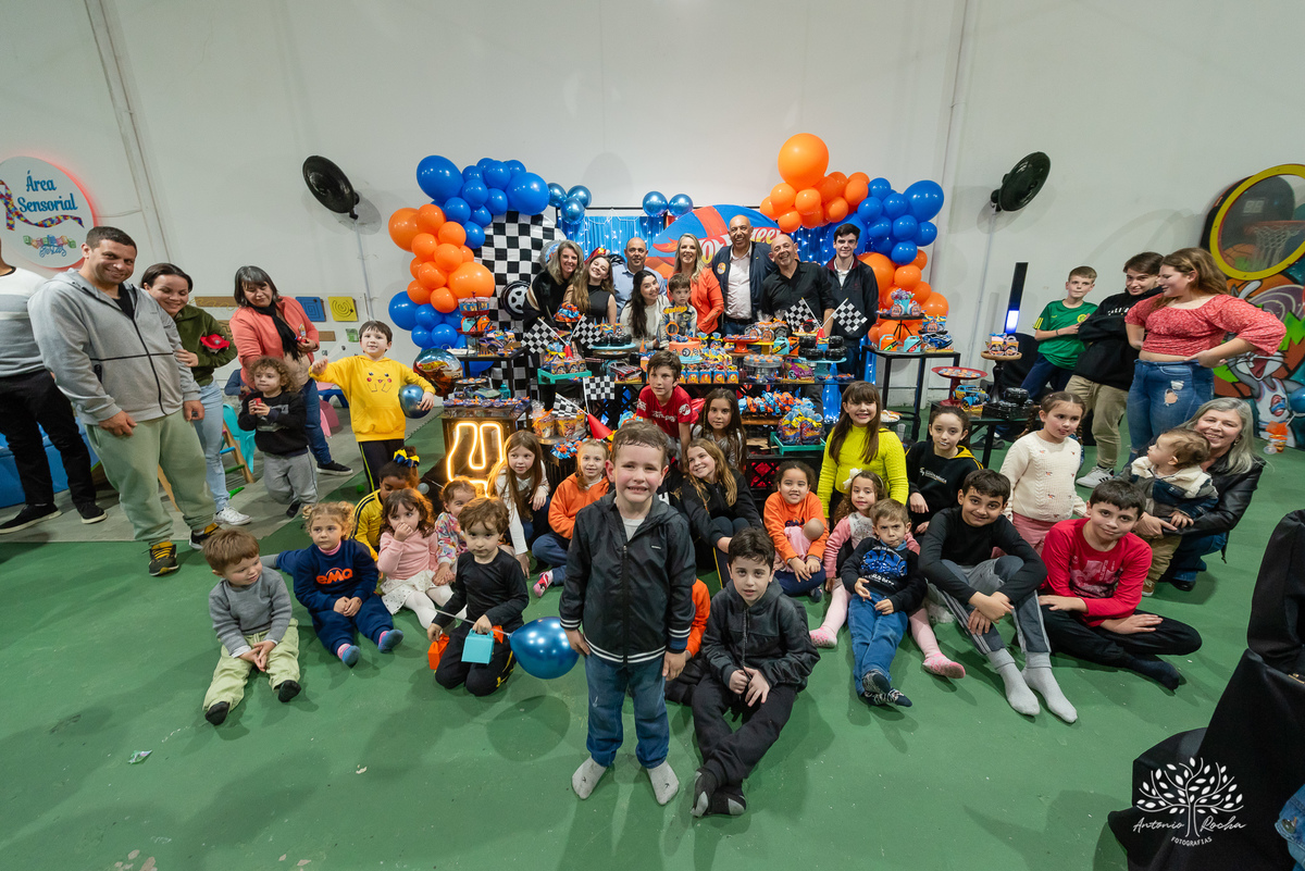 aniversário infantil - fotografia de aniversário - fotógrafo de eventos - fotógrafo infantil - fotografia espontânea - alegria de criança - festa temática - diversão de criança - fotógrafo Antonio Rocha Fotografias - confiança e carinho - Pelotas