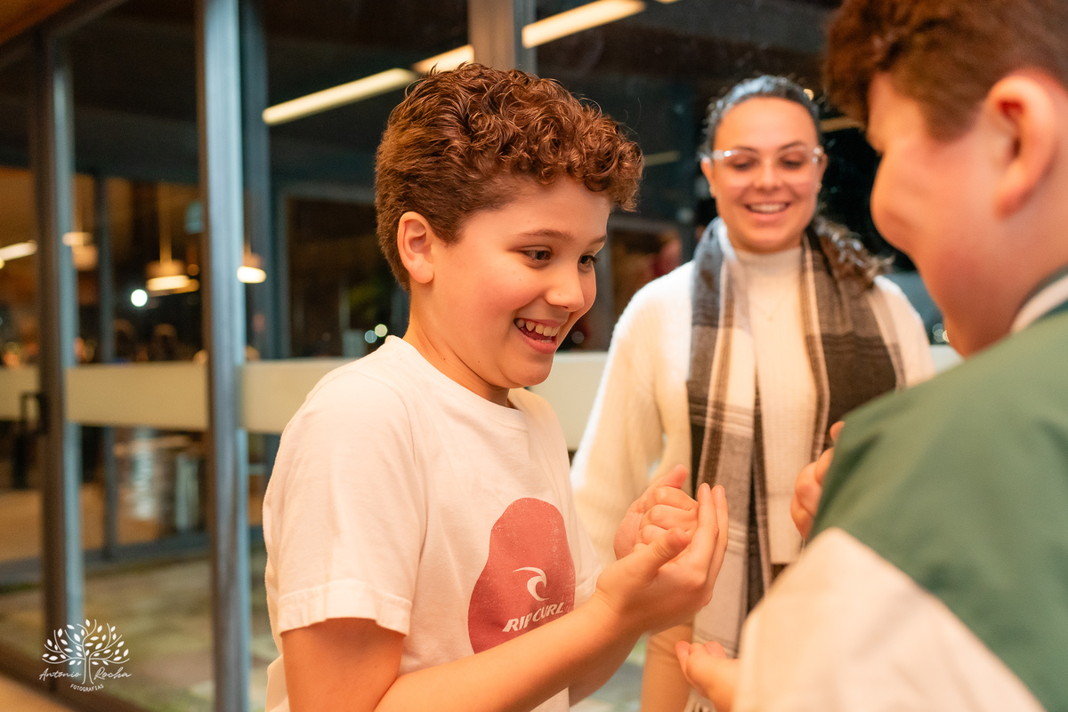 Laura - aniversário de 8 anos - festa temática - estilo Ana Castela - alegria - brincadeiras infantis - família - amigos - emoção - momentos especiais - fotografia de aniversário - Antonio Rocha Fotografias - Alphaville - Pelotas
