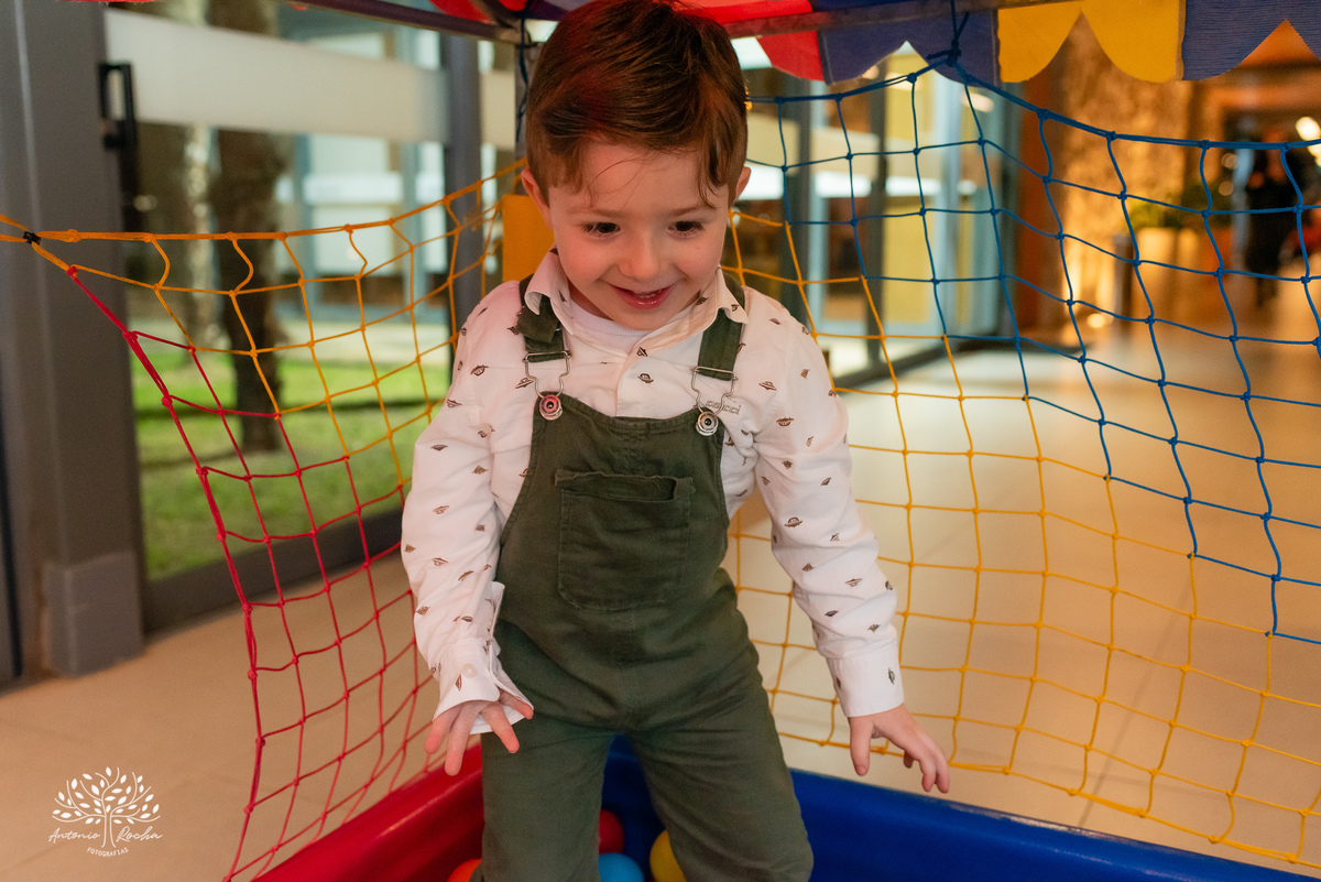 Laura - aniversário de 8 anos - festa temática - estilo Ana Castela - alegria - brincadeiras infantis - família - amigos - emoção - momentos especiais - fotografia de aniversário - Antonio Rocha Fotografias - Alphaville - Pelotas