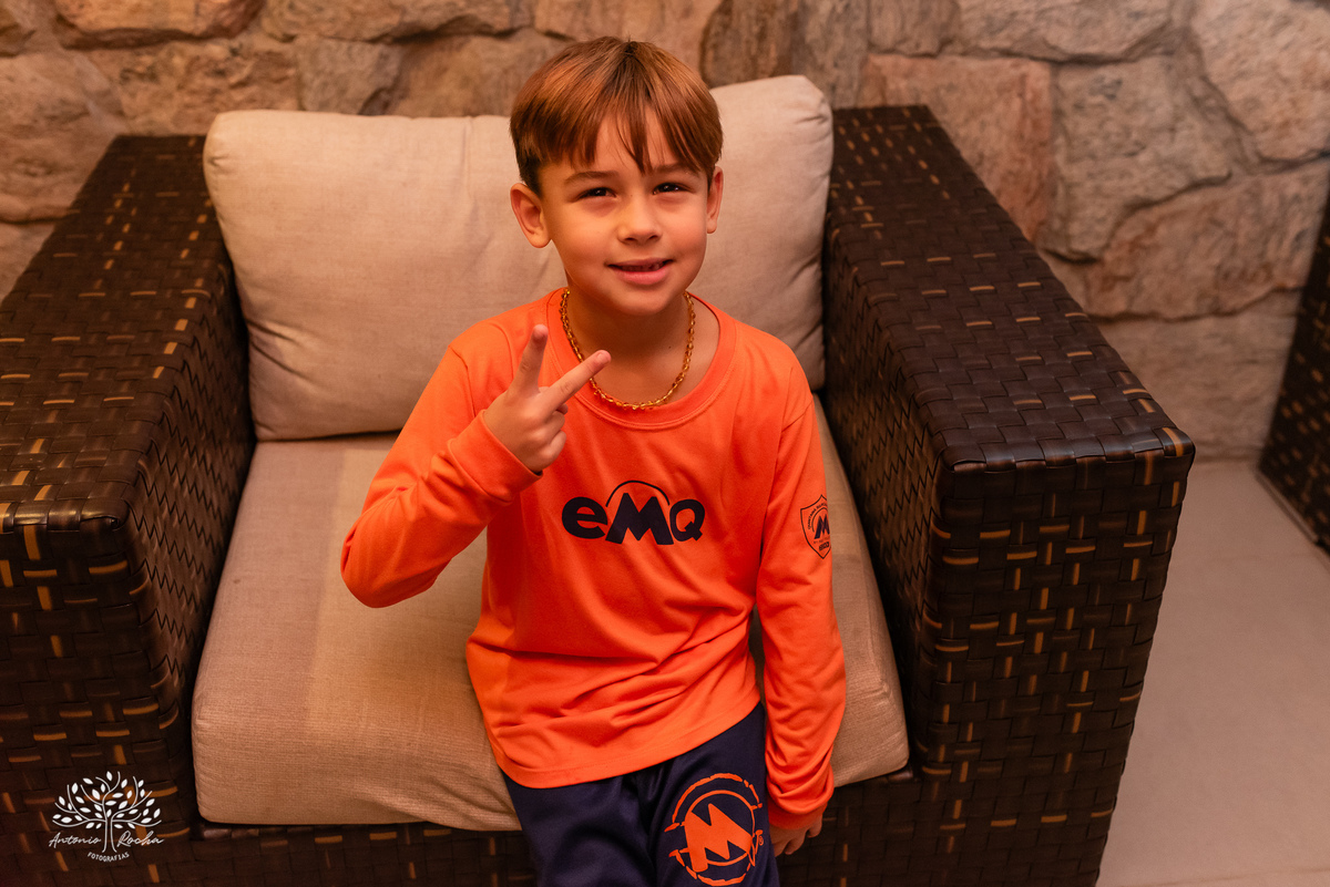 Laura - aniversário de 8 anos - festa temática - estilo Ana Castela - alegria - brincadeiras infantis - família - amigos - emoção - momentos especiais - fotografia de aniversário - Antonio Rocha Fotografias - Alphaville - Pelotas