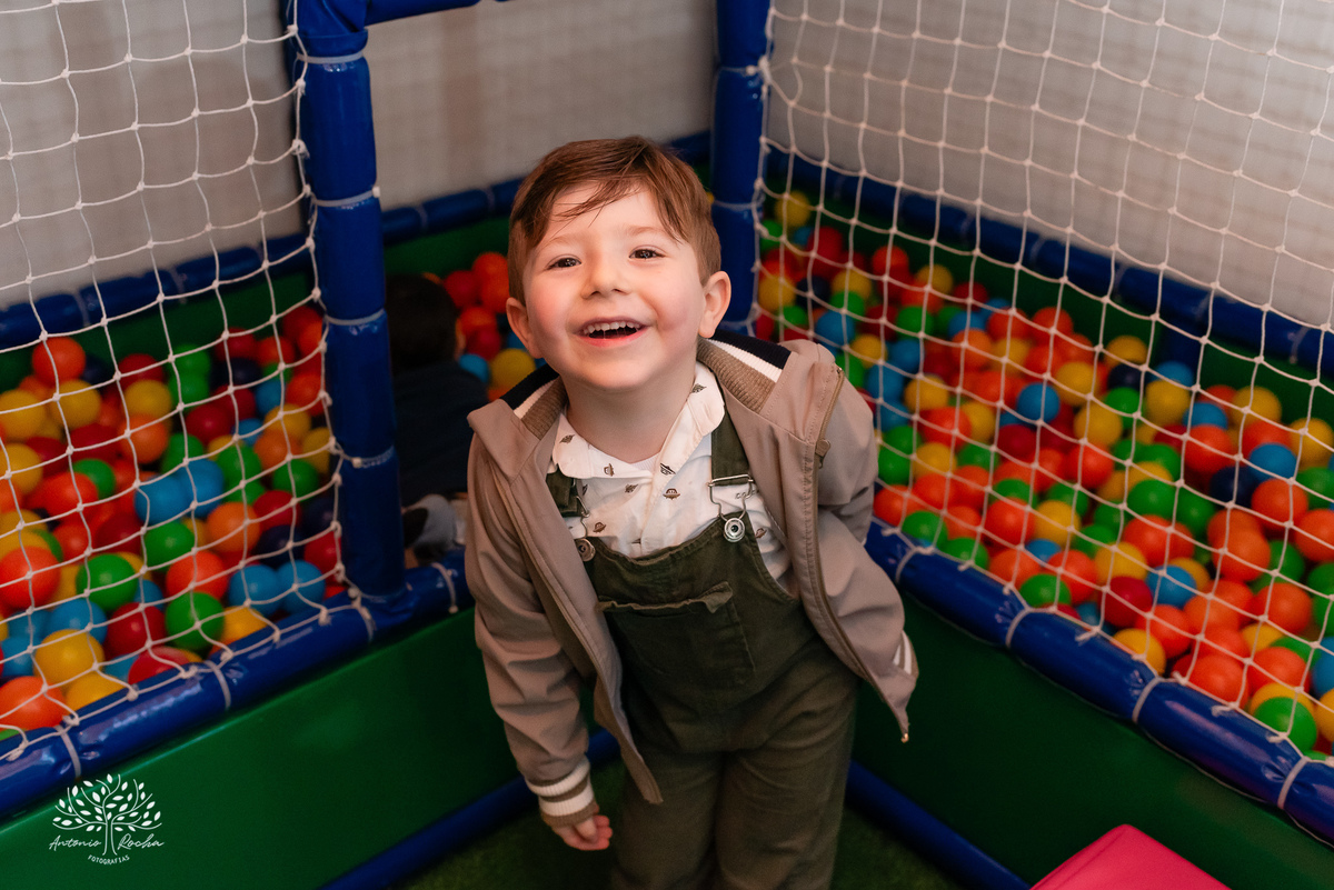 Laura - aniversário de 8 anos - festa temática - estilo Ana Castela - alegria - brincadeiras infantis - família - amigos - emoção - momentos especiais - fotografia de aniversário - Antonio Rocha Fotografias - Alphaville - Pelotas