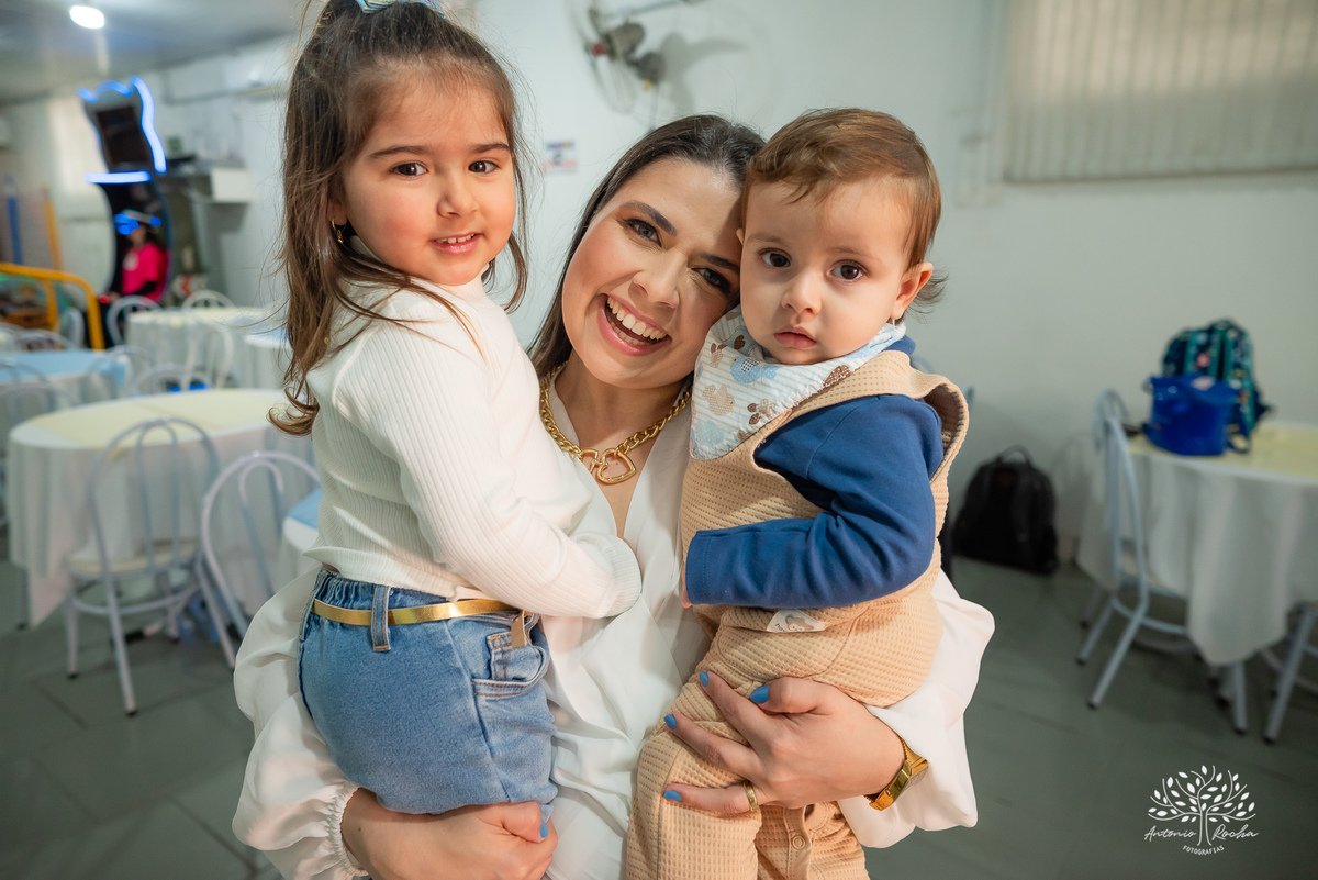 primeiro aninho - fotografia infantil - festa de aniversário - registros especiais - memórias em família - ensaio de gestação - celebração infantil - Antonio Rocha Fotografias - momentos únicos - aniversário Santiago - Pelotas
