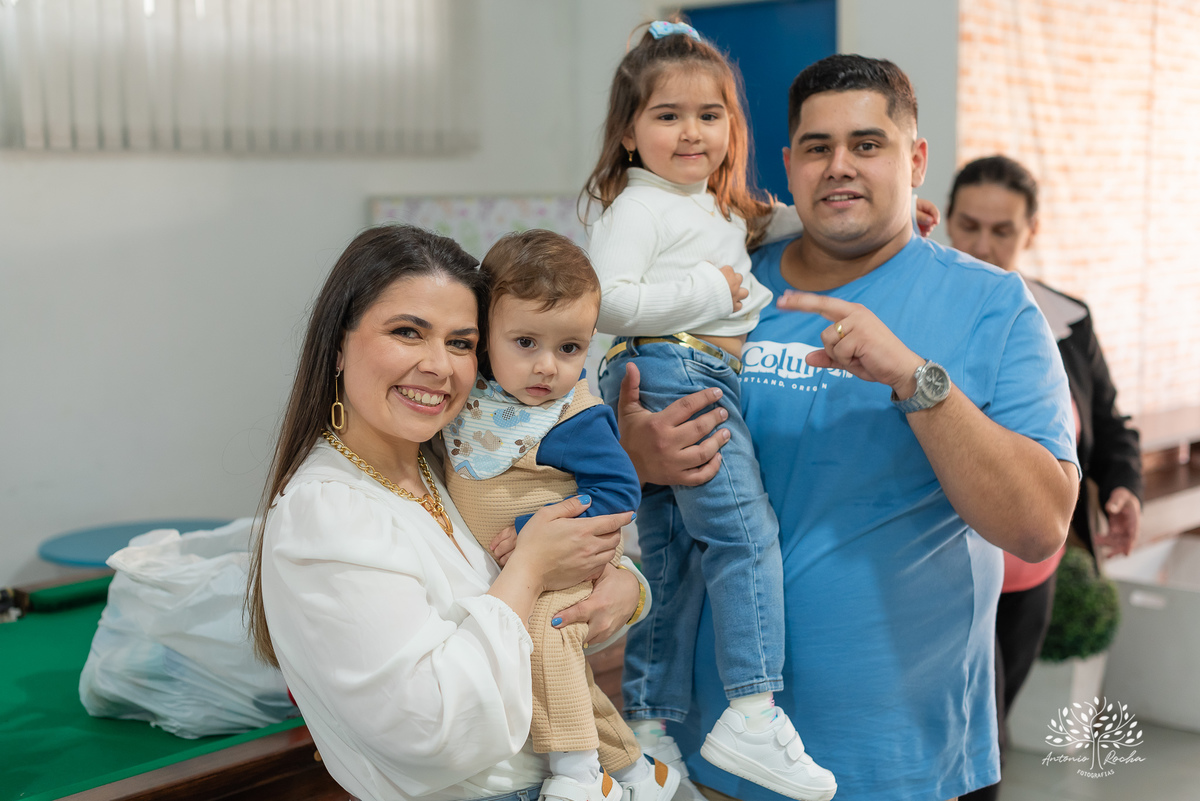 primeiro aninho - fotografia infantil - festa de aniversário - registros especiais - memórias em família - ensaio de gestação - celebração infantil - Antonio Rocha Fotografias - momentos únicos - aniversário Santiago - Pelotas
