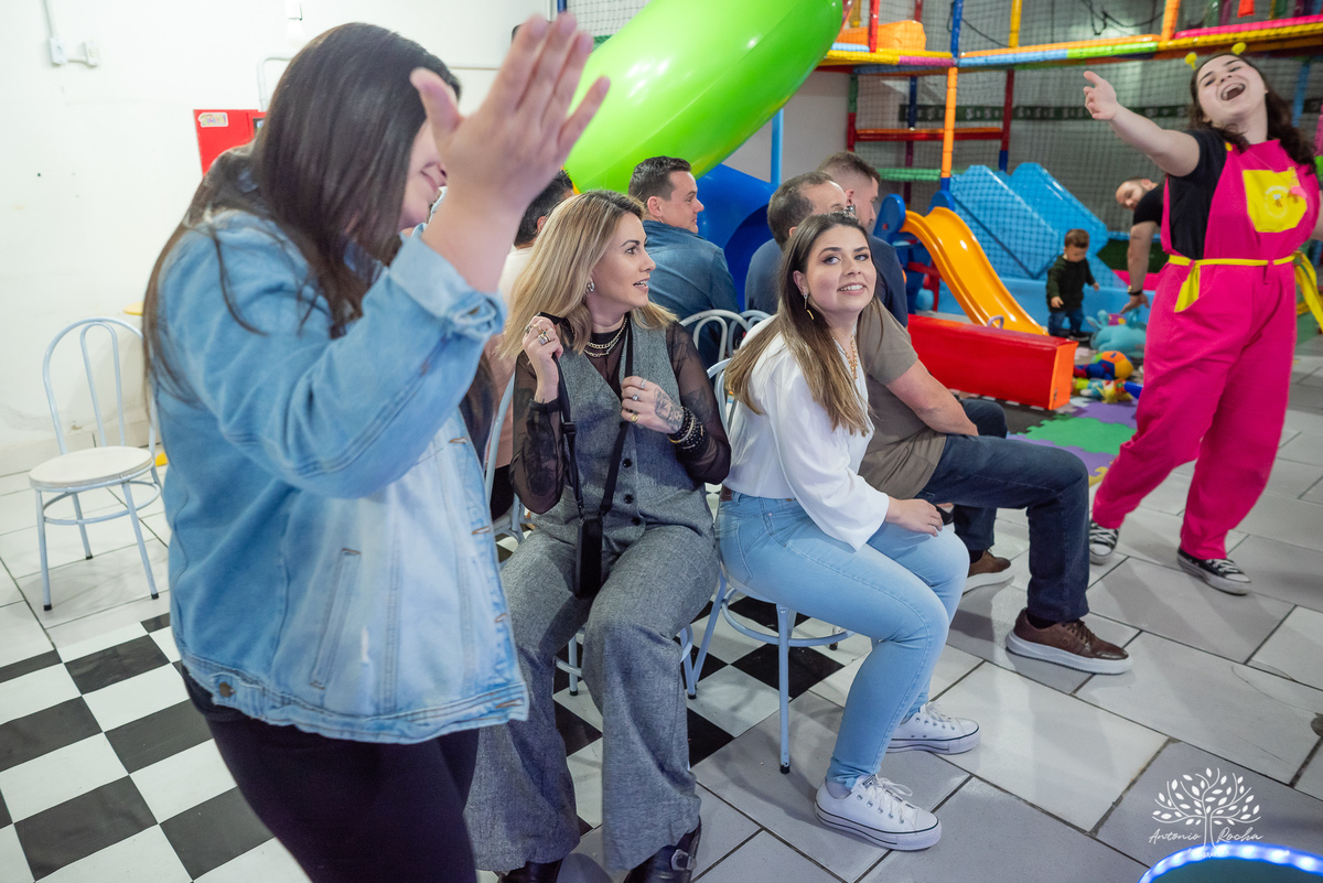 primeiro aninho - fotografia infantil - festa de aniversário - registros especiais - memórias em família - ensaio de gestação - celebração infantil - Antonio Rocha Fotografias - momentos únicos - aniversário Santiago - Pelotas