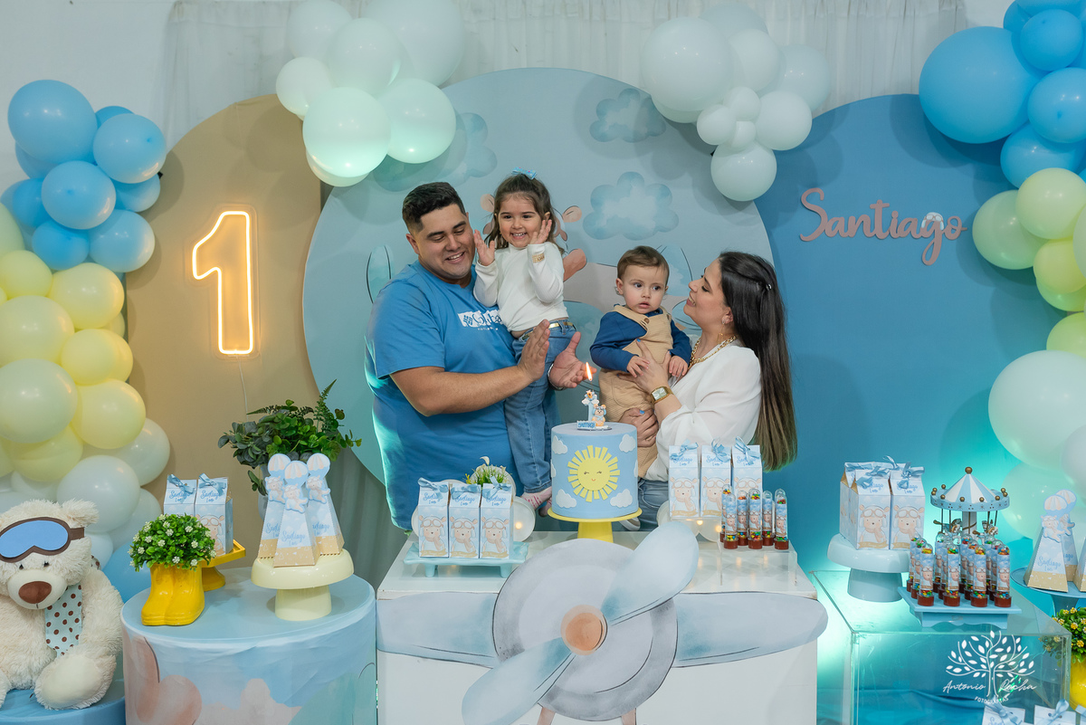 primeiro aninho - fotografia infantil - festa de aniversário - registros especiais - memórias em família - ensaio de gestação - celebração infantil - Antonio Rocha Fotografias - momentos únicos - aniversário Santiago - Pelotas