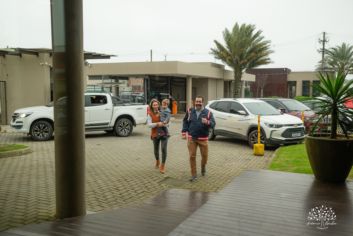 aniversário infantil - fotografia de aniversário - 3 anos - festa temática - Homem-Aranha - fotografia de criança - fotógrafo de família - registro fotográfico - fotógrafo Antonio Rocha - alegria em família – Pelotas – Veredas Altos do Laranjal